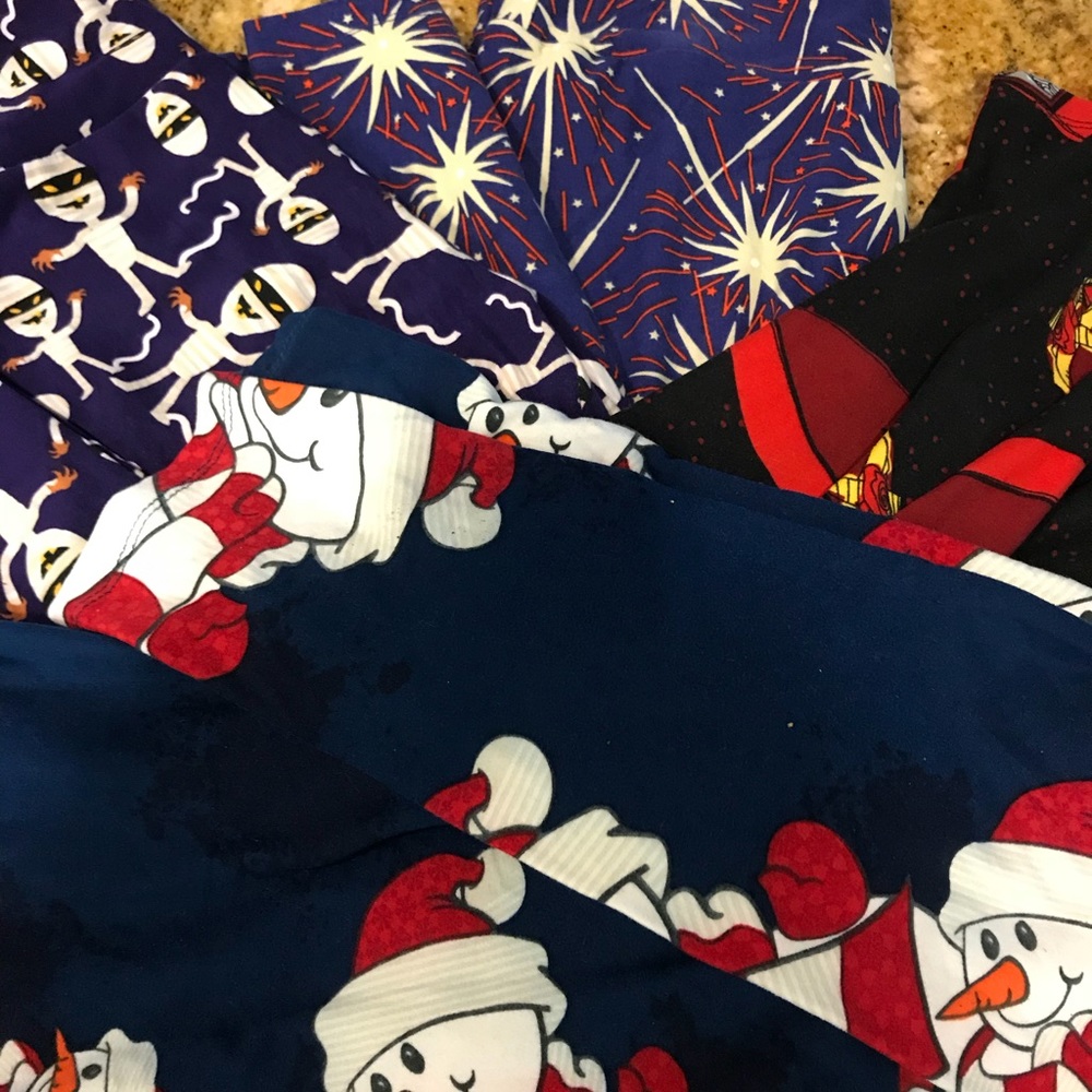 Holiday OS Leggings